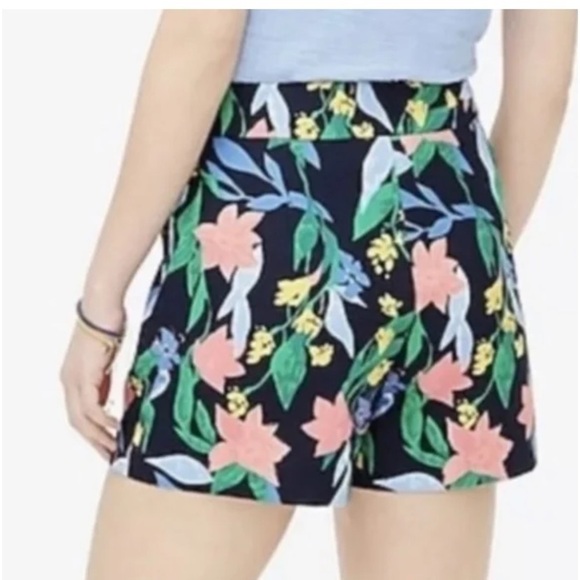 J Crew Floral Basketweave Blue Shorts with Side Zip Size 2 - Picture 3 of 13